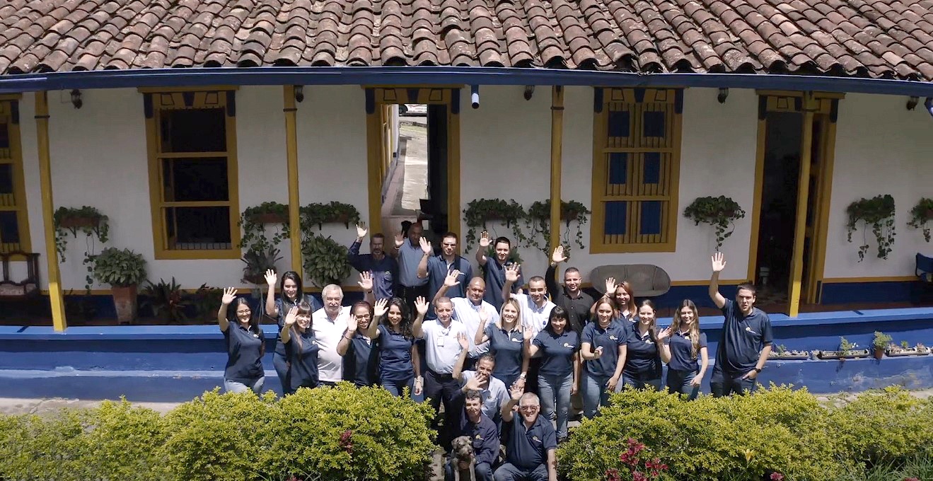 equipo-humano-via-terrestre-sa